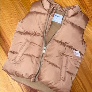 Old Navy 4T puffer vest w/tags